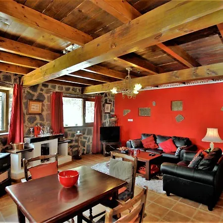 Tabobo House *